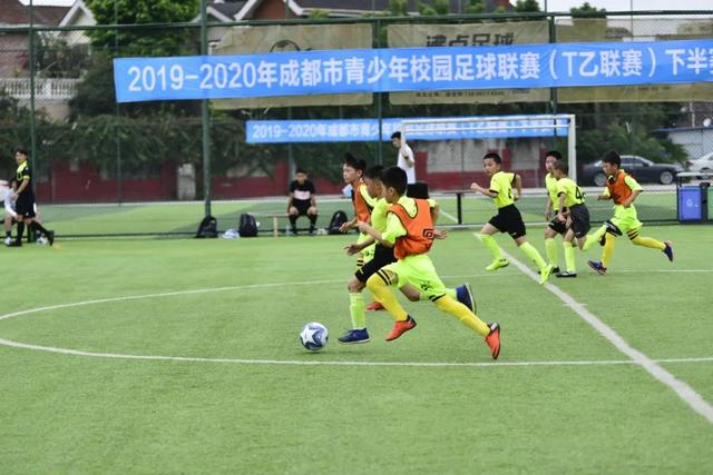 皇马主场3-1战胜比利亚雷亚尔，豪取8连胜继续领跑西甲